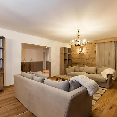 Chalet Bois Dore *